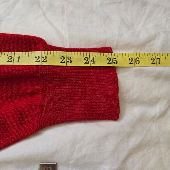 Neiman Marcus Exclusive Sweater Size L Merino Wool Red Quarter Button Pullover - Picture 11 of 12